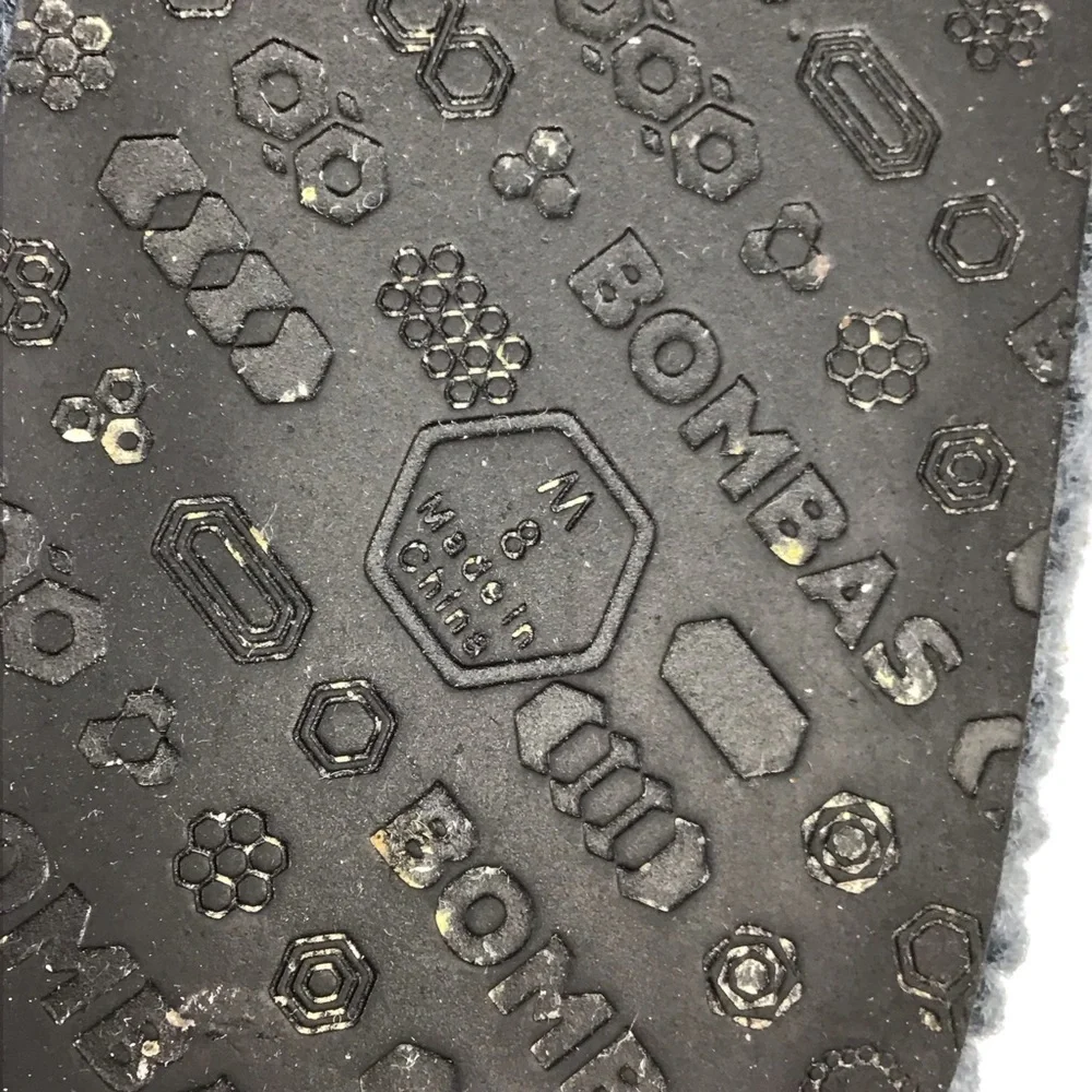 Bombas Sunday Slipper in Smoke Size 8.